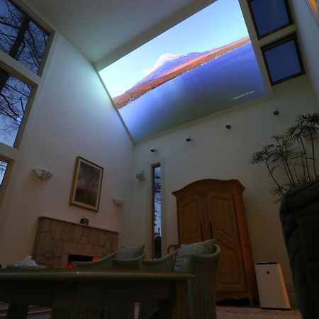 Ryosha Tsukiakari Bed & Breakfast Yamanakako Eksteriør bilde