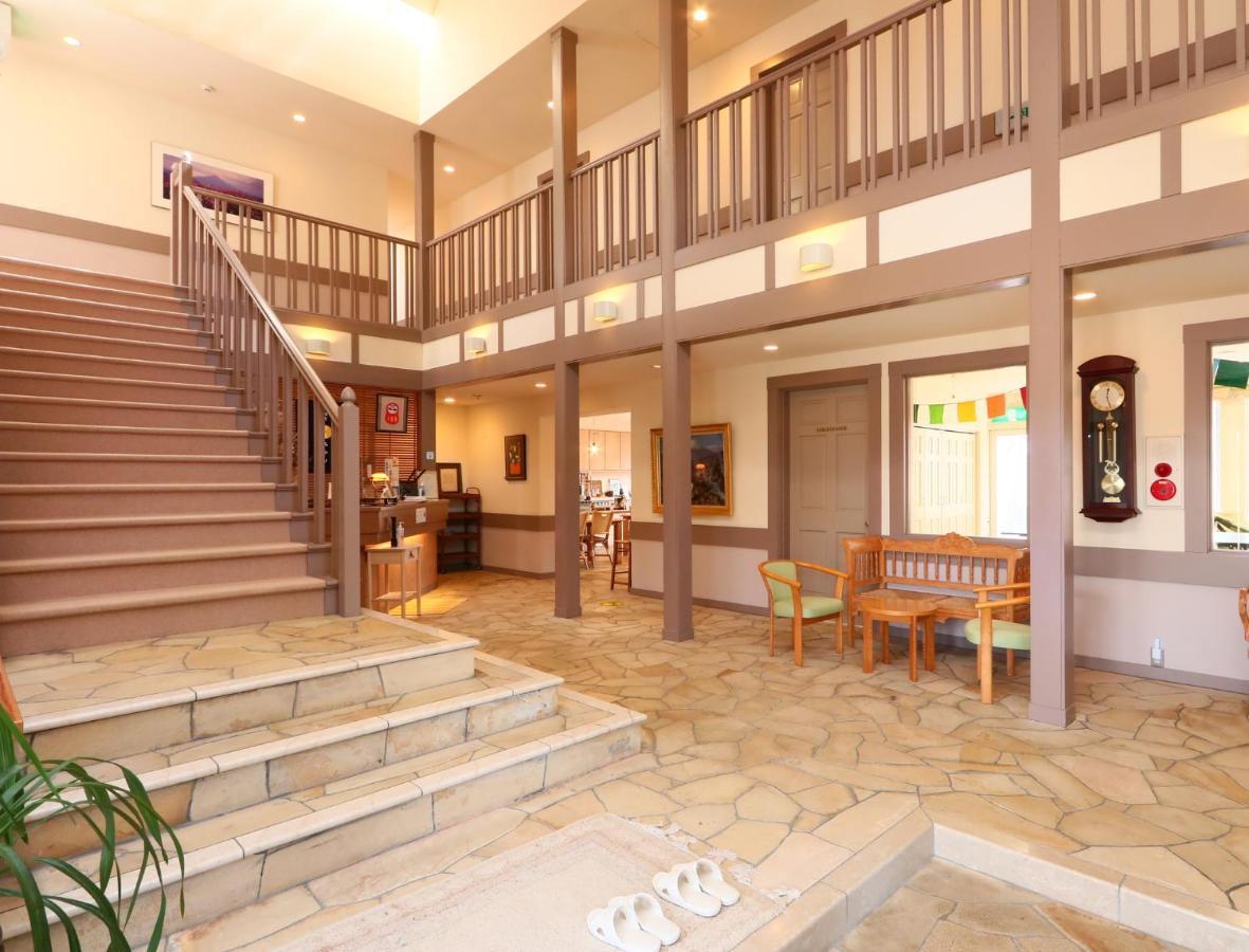 Ryosha Tsukiakari Bed & Breakfast Yamanakako Eksteriør bilde