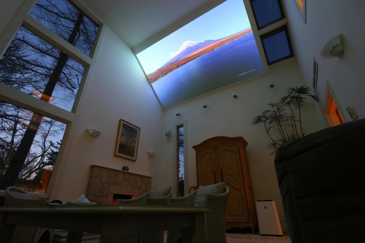 Ryosha Tsukiakari Bed & Breakfast Yamanakako Eksteriør bilde