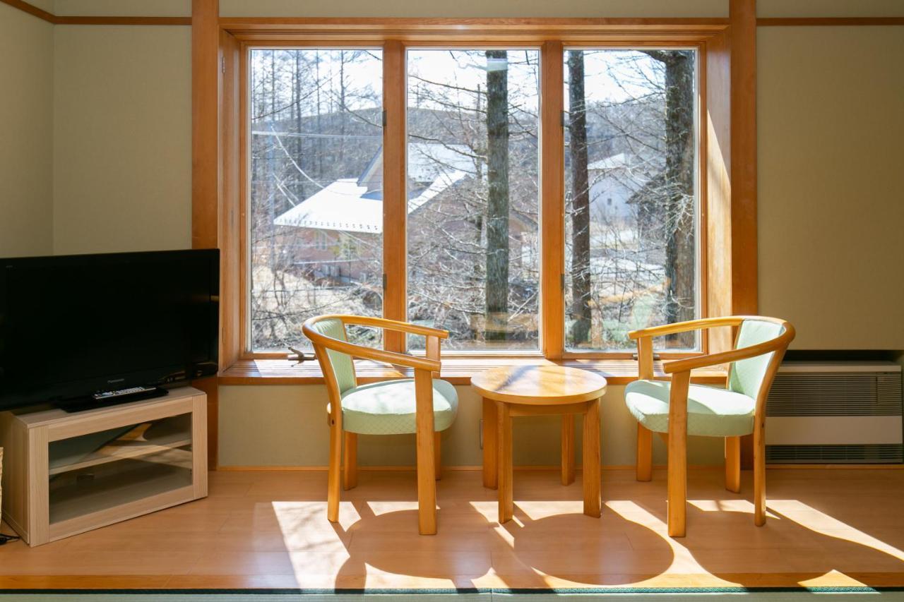 Ryosha Tsukiakari Bed & Breakfast Yamanakako Eksteriør bilde