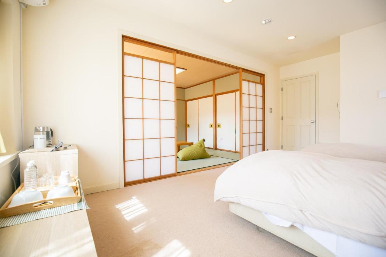Ryosha Tsukiakari Bed & Breakfast Yamanakako Eksteriør bilde